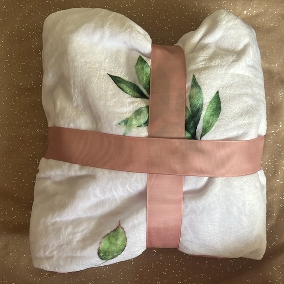 Brand New Floral Boho Baby Monthly Milestone Blanket Photo Prop Pink Baby Shower - Picture 7 of 11